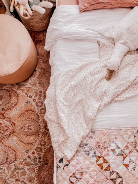 Quilt Set Cot/Crib Bundle Offers image 10