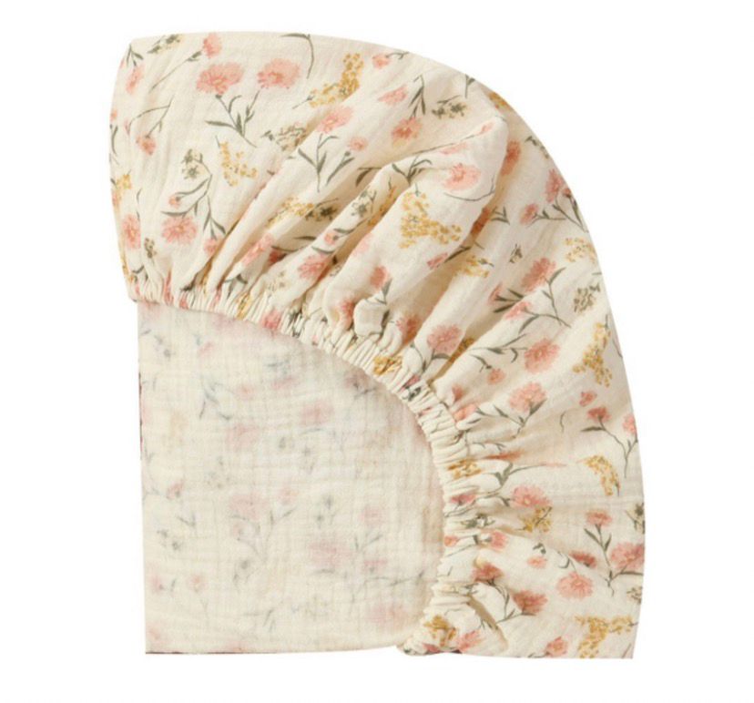 Cot Fitted Sheet - Carnation