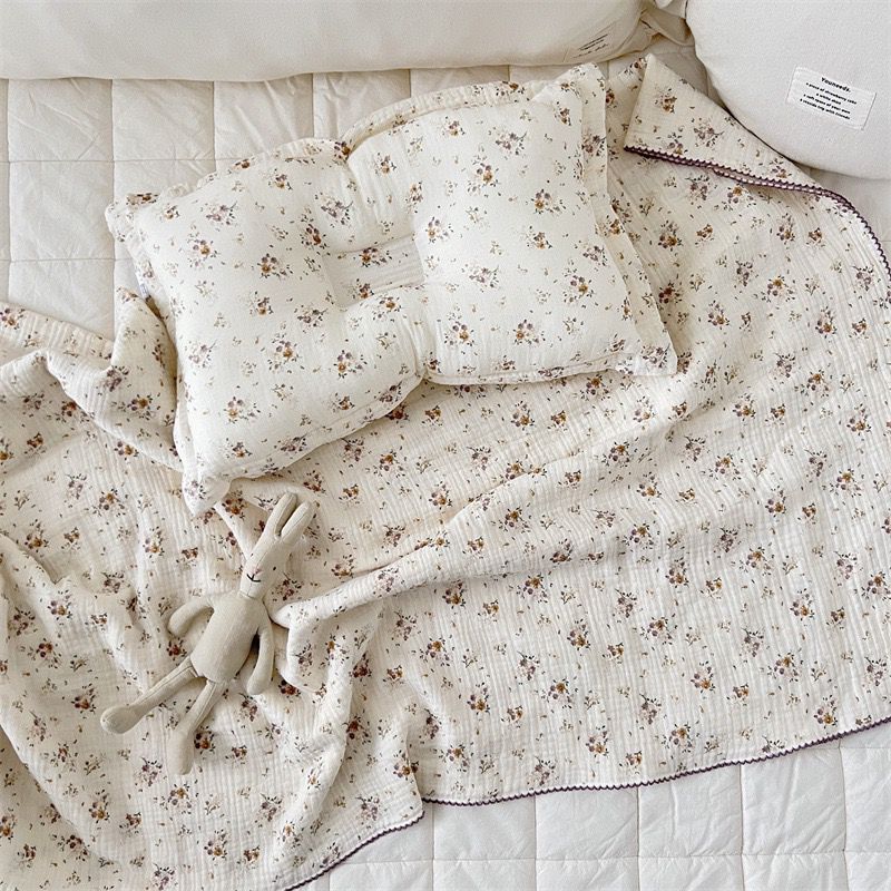Crape Myrtle Blanket image 1